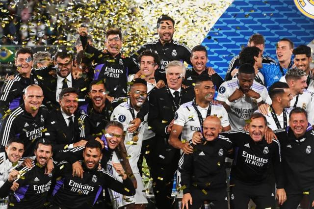 pp电子模拟器-安切洛蒂：我有最健康更衣室 本泽马肯定拿金球奖